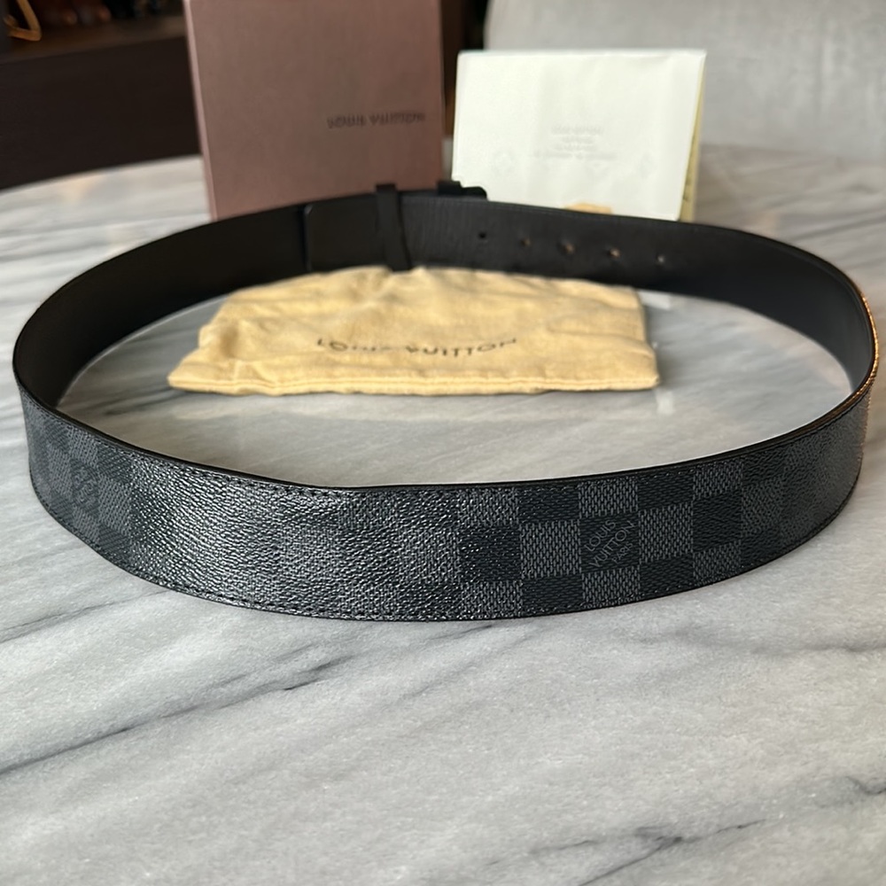 Authentic LV Damier Graphite Belt M9808 - Picture 6 of 14